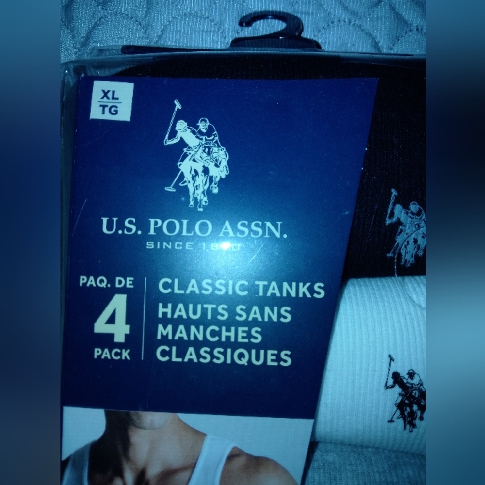 BNWT UNDERSHIRT AND SOCKS COMBO